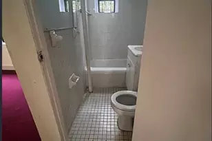 21-28 35th St, Astoria, NY 11105 - Photo 3