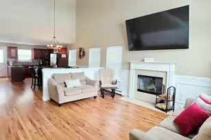 131 Forrest Ave, Shirley, NY 11967 - Photo 7