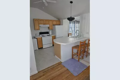 14 Lincoln Road, Hampton Bays, NY 11946 - Photo 9