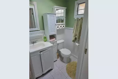 14 Lincoln Road, Hampton Bays, NY 11946 - Photo 13