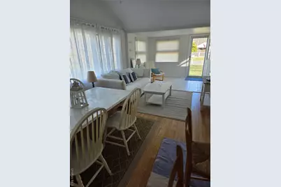 14 Lincoln Road, Hampton Bays, NY 11946 - Photo 5