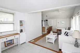 14 Lincoln Rd, Hampton Bays, NY 11946 - Photo 11