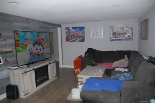 137 Carleton Dr E, Shirley, NY 11967 - Photo 5