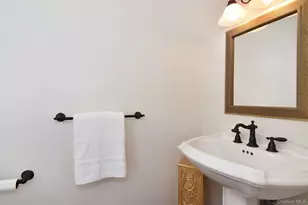 46 Reynal Rd, White Plains, NY 10605 - Photo 5