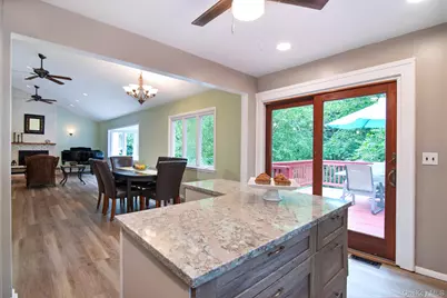 46 Reynal Road, White Plains, NY 10605 - Photo 11