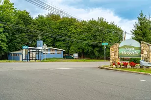 205 Ramapo Rd, Garnerville, NY 10923 - Photo 31