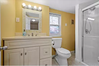 196 William Street, Williston Park, NY 11596 - Photo 15