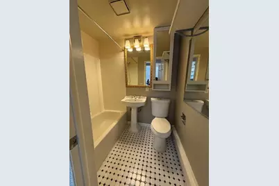 35 Youngs Hill Road, Huntington, NY 11743 - Photo 15