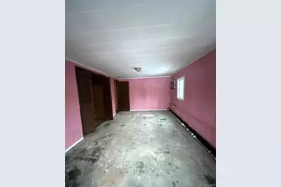 1181 Ocean Avenue, Bay Shore, NY 11706 - Photo 11