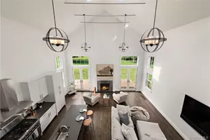 40 Old Post Rd, Bedford Corners, NY 10549 - Photo 9