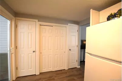 65A Village Circle S, Manorville, NY 11949 - Photo 9