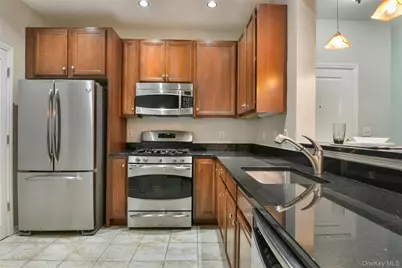 410 Westchester Avenue #110, Port Chester, NY 10573 - Photo 5