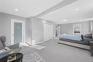 1061 Fordham Ln, Woodmere, NY 11598 - Photo 19