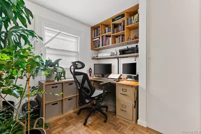 22 Greenway Circle, Syosset, NY 11791 - Photo 21