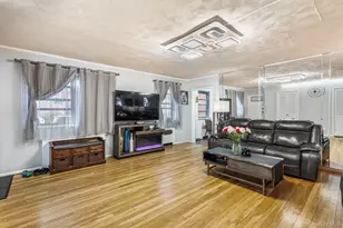 19-07 166th St, Whitestone, NY 11357 - Photo 3