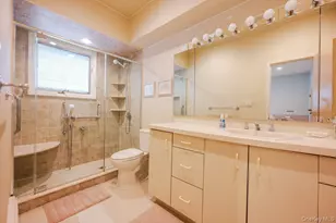 40 Cayuga Ave, Atlantic Beach, NY 11509 - Photo 29