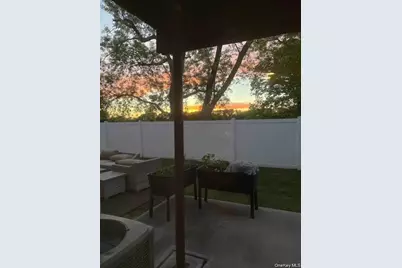 650 Newbridge Road #33, East Meadow, NY 11554 - Photo 11