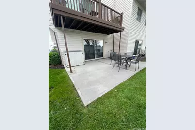 650 Newbridge Road #33, East Meadow, NY 11554 - Photo 9