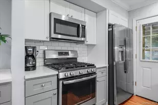 26 Eugene Dr, Kings Park, NY 11754 - Photo 13