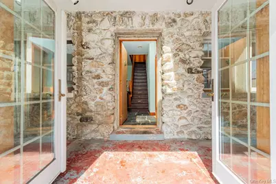 530 Chase Road, Yorktown Heights, NY 10598 - Photo 3