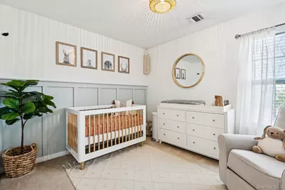 4 Clinton Avenue, Bellport, NY 11713 - Photo 21