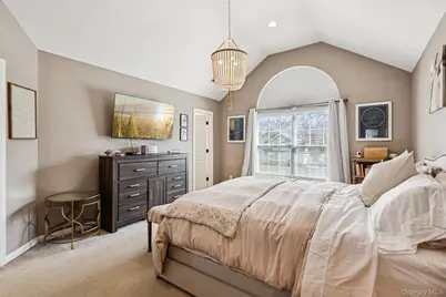 4 Clinton Avenue, Bellport, NY 11713 - Photo 25