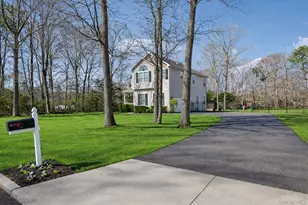 4 Clinton Ave, Bellport, NY 11713 - Photo 3