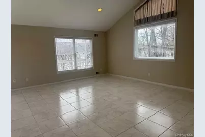 310 Jersey Avenue #8, Greenwood Lake, NY 10925 - Photo 7