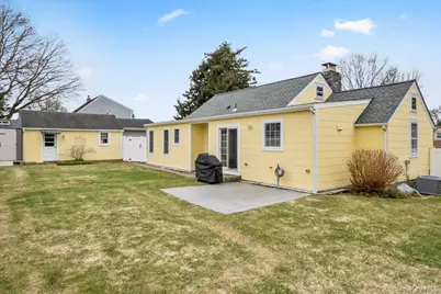 6 Crest Drive N, Yorktown Heights, NY 10598 - Photo 21