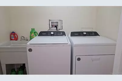 84-15 25th Avenue, East Elmhurst, NY 11370 - Photo 19