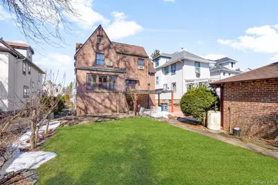 116 Reed Avenue, Pelham, NY 10803 - Photo 17