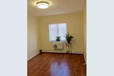 71-35 Sutton Place #3Fl, Fresh Meadows, NY 11365 - Photo 5