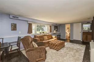 66 Craven St, Huntington Station, NY 11746 - Photo 21