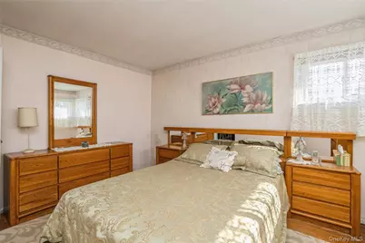 66 Craven Street, Huntington Station, NY 11746 - Photo 15