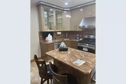 138-54 Hoover Avenue #3R, Briarwood, NY 11425 - Photo 7