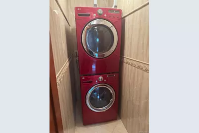 138-54 Hoover Avenue #3R, Briarwood, NY 11425 - Photo 5