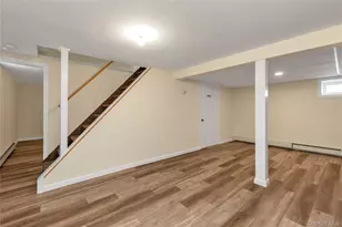 115 Broadmoor Ln, Westbury, NY 11590 - Photo 17