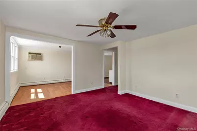 115 Broadmoor Lane, Westbury, NY 11590 - Photo 13