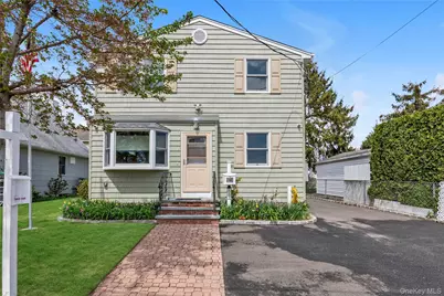 115 Broadmoor Lane, Westbury, NY 11590 - Photo 1