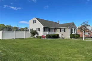 33 Maple Ave, Kings Park, NY 11754 - Photo 35