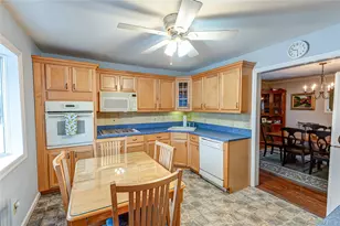 33 Maple Ave, Kings Park, NY 11754 - Photo 15