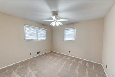 33 Maple Avenue, Kings Park, NY 11754 - Photo 19