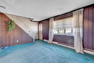 258 Belmont Avenue, East Meadow, NY 11554 - Photo 15