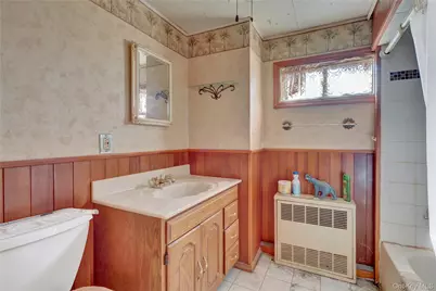 258 Belmont Avenue, East Meadow, NY 11554 - Photo 17