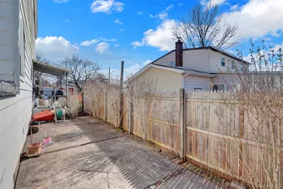 258 Belmont Avenue, East Meadow, NY 11554 - Photo 23