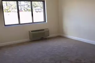 30 Greenridge Ave, White Plains, NY 10605 - Photo 9