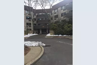 30 Greenridge Avenue #4D, White Plains, NY 10605 - Photo 1