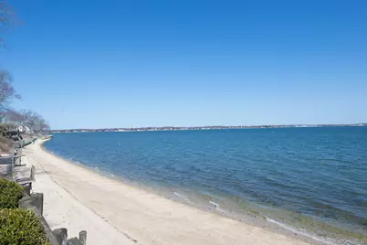 100 W Shore Drive, Southold, NY 11971 - Photo 3