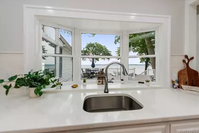 100 W Shore Drive, Southold, NY 11971 - Photo 23