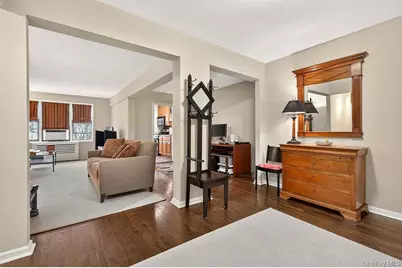 485 E Lincoln Avenue #503, Mount Vernon, NY 10552 - Photo 3